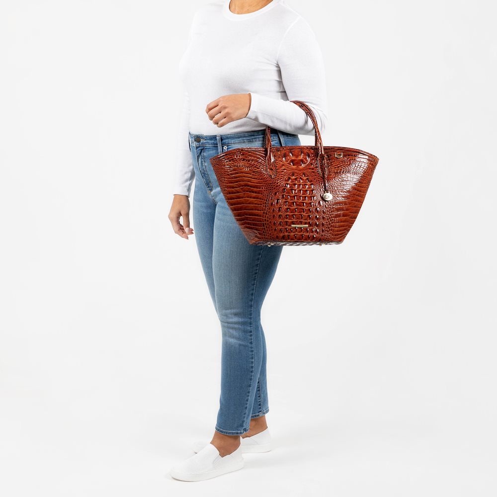 Brahmin Mira Butterscotch Laurence ID:Brahmin-202506
