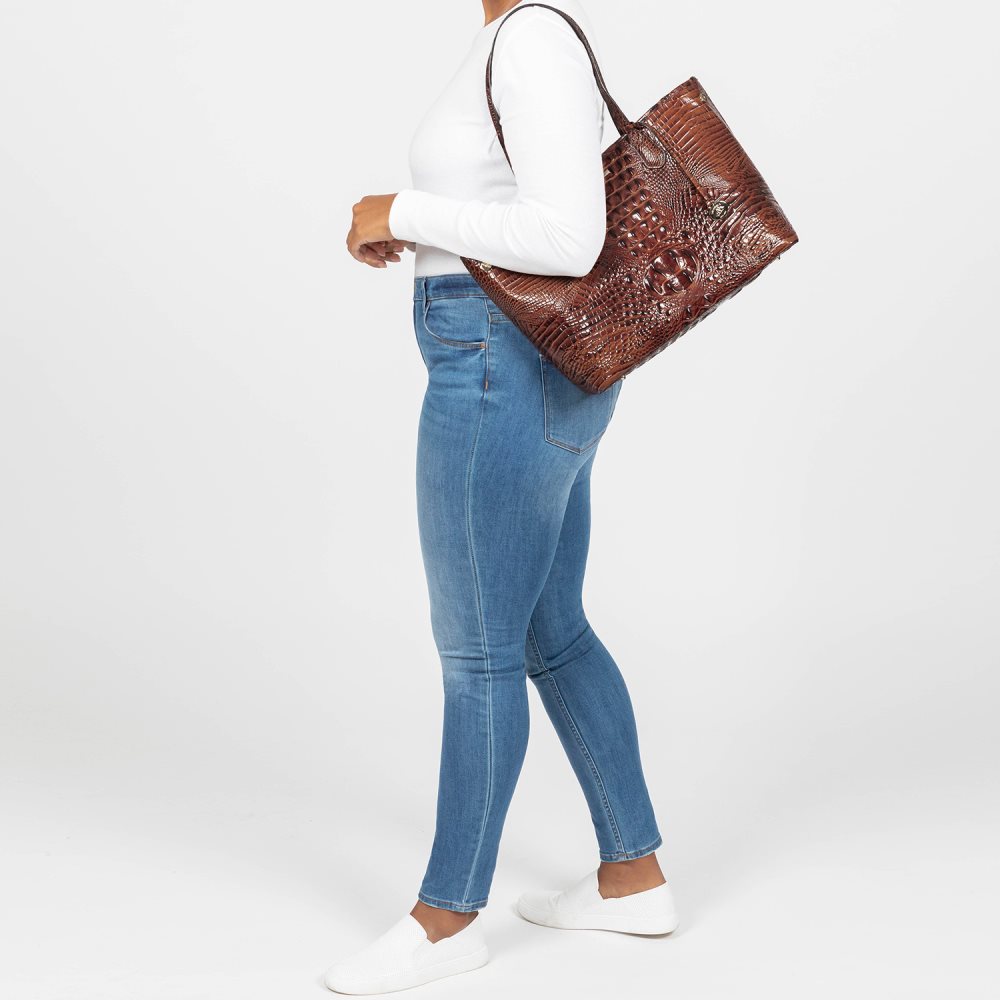 Brahmin Medium Julian Black Topsail ID:Brahmin-202504